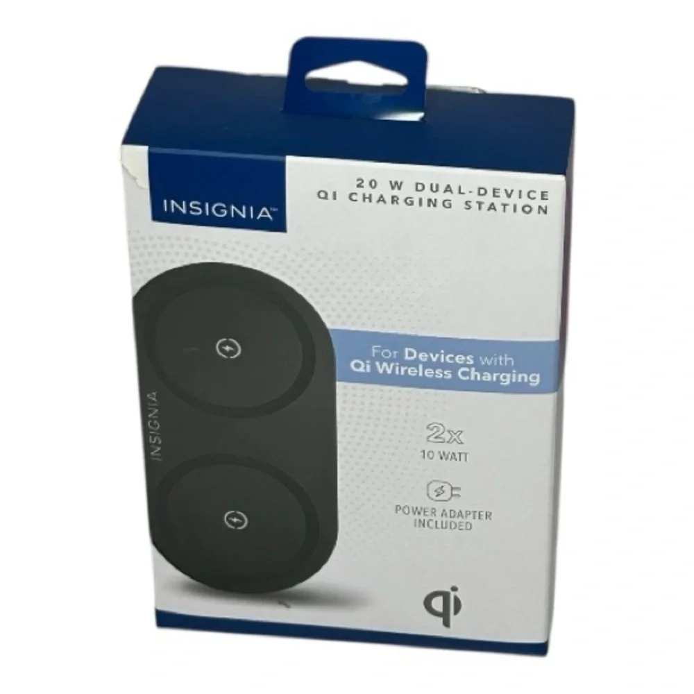 Insignia Qi Wireless Dual Charging Station